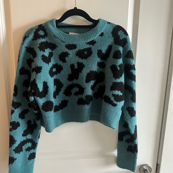 Crop sweater - Picture 4 of 4